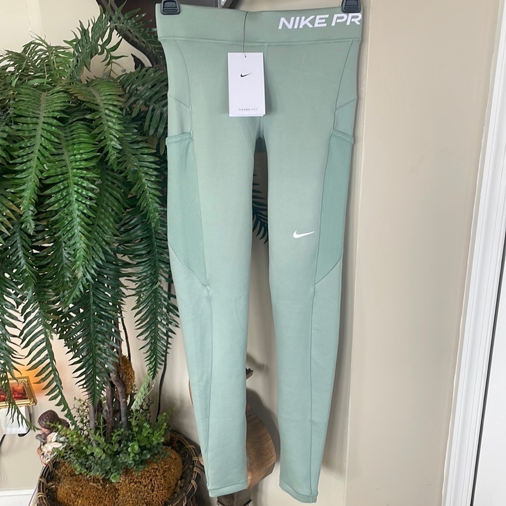 Brand New Nike Pro Full Length Mid Rise Training Leggings Green & White